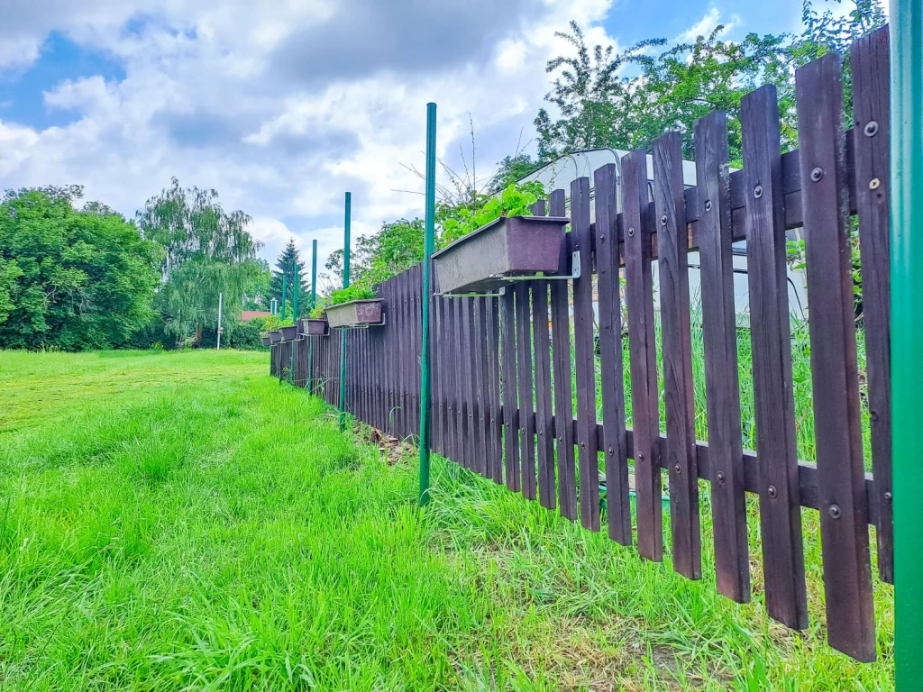 wood fence